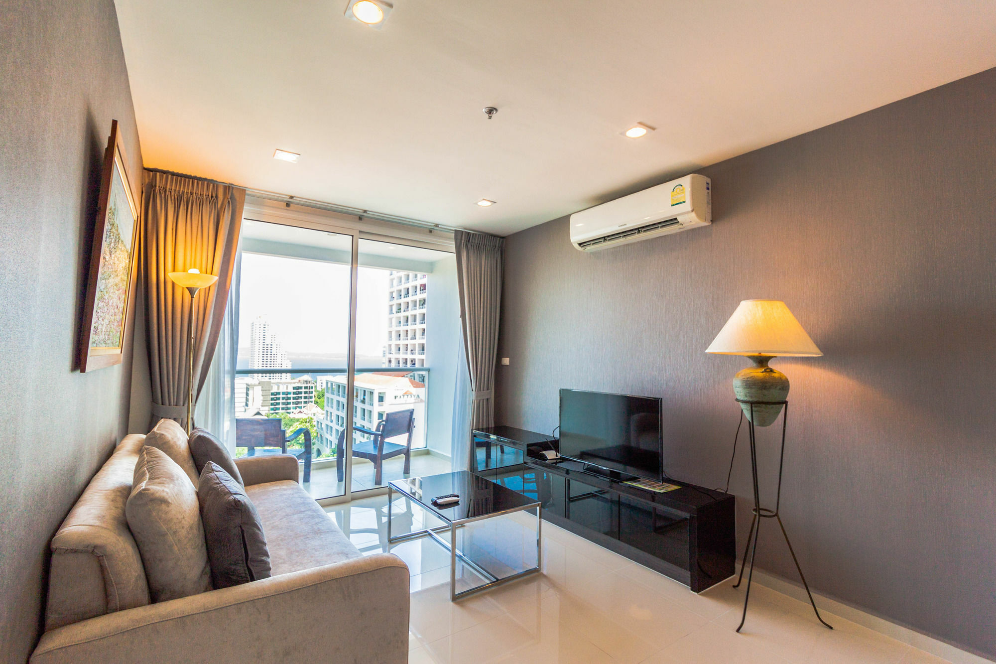 Vision Pratumnak By Pattaya Sunny Rentals Exterior photo